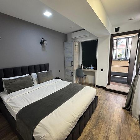 The Phoenix Boutique Hotel Yerevan Exterior foto
