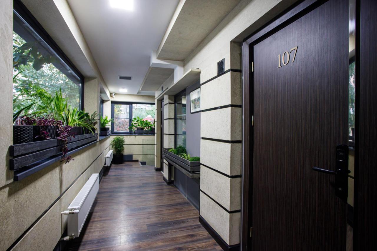 The Phoenix Boutique Hotel Yerevan Exterior foto