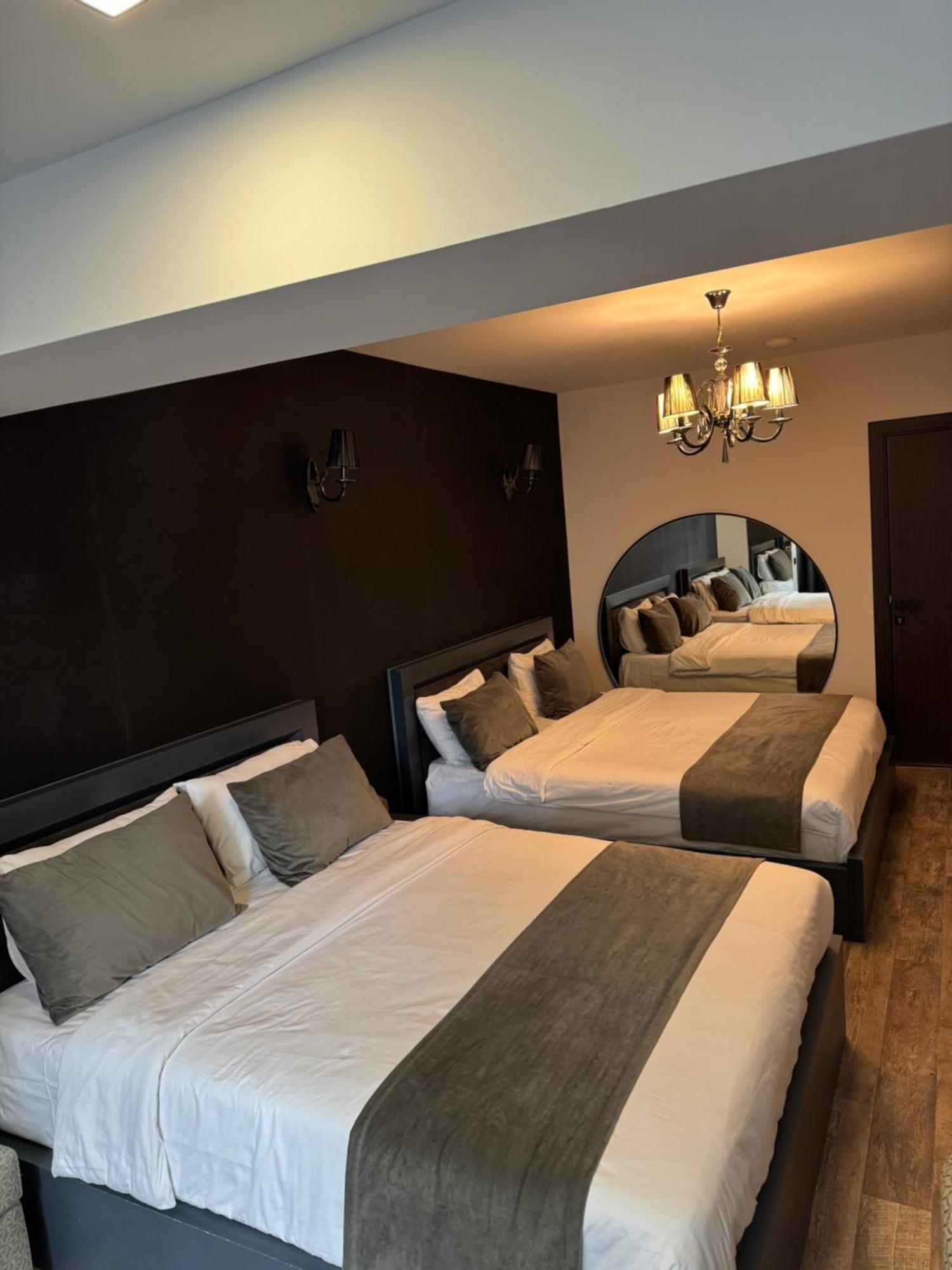 The Phoenix Boutique Hotel Yerevan Exterior foto